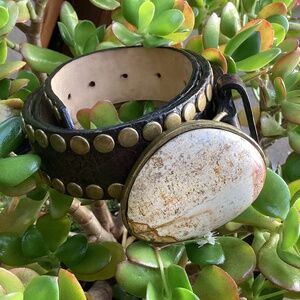 Leatherock Huge Heavy Spectacular Stone Brass Buckle Rivet Detail Belt